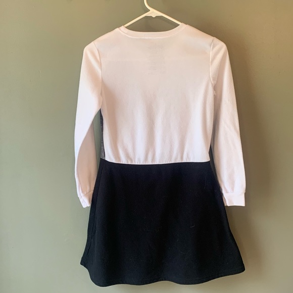 Harry Potter Gryffindor Dress - Picture 5 of 5